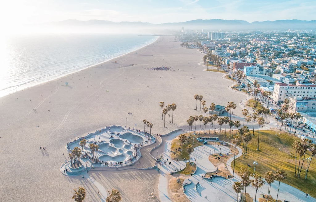 Salt in the Air, Sand on Your Doorstep: Samesun Venice Beach