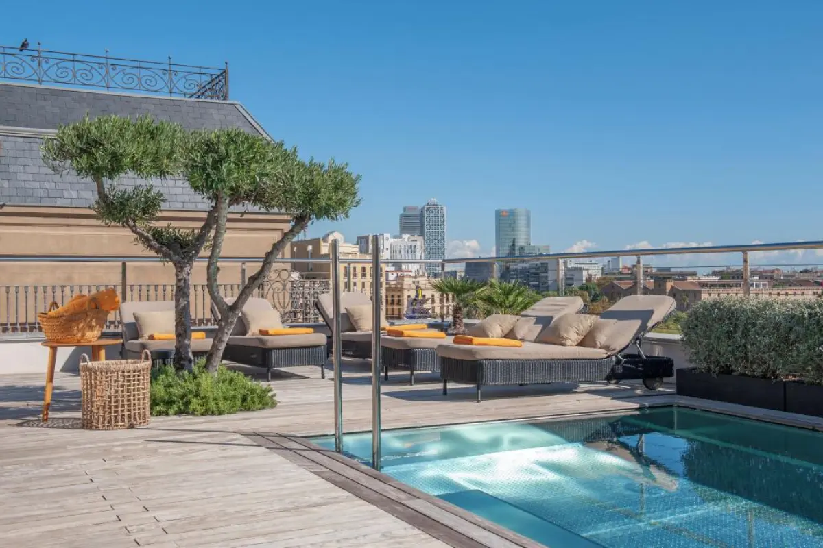 Serras Barcelona – Affordable hotel in Barcelona