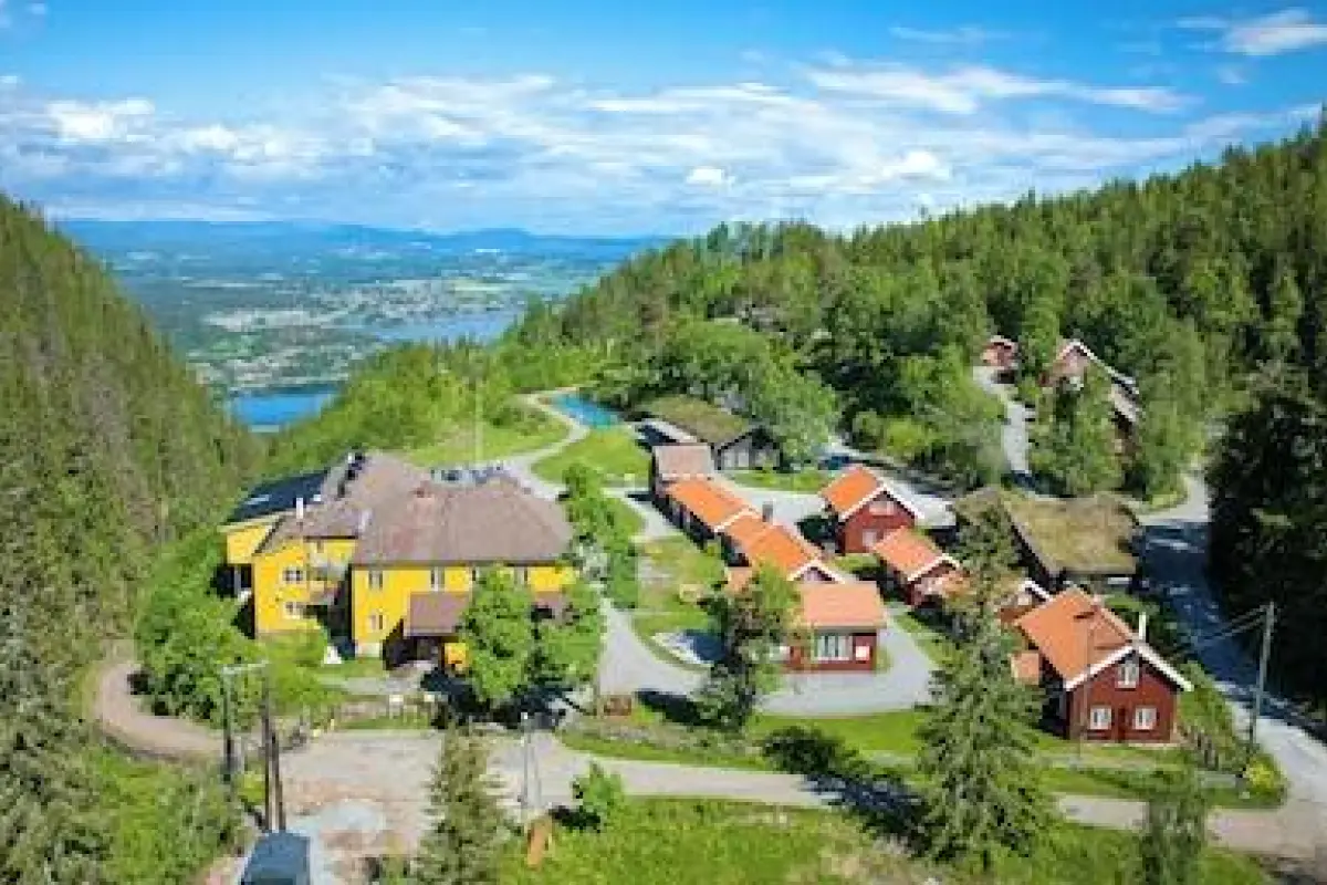 Kleivstua – Affordable hotel in Hole