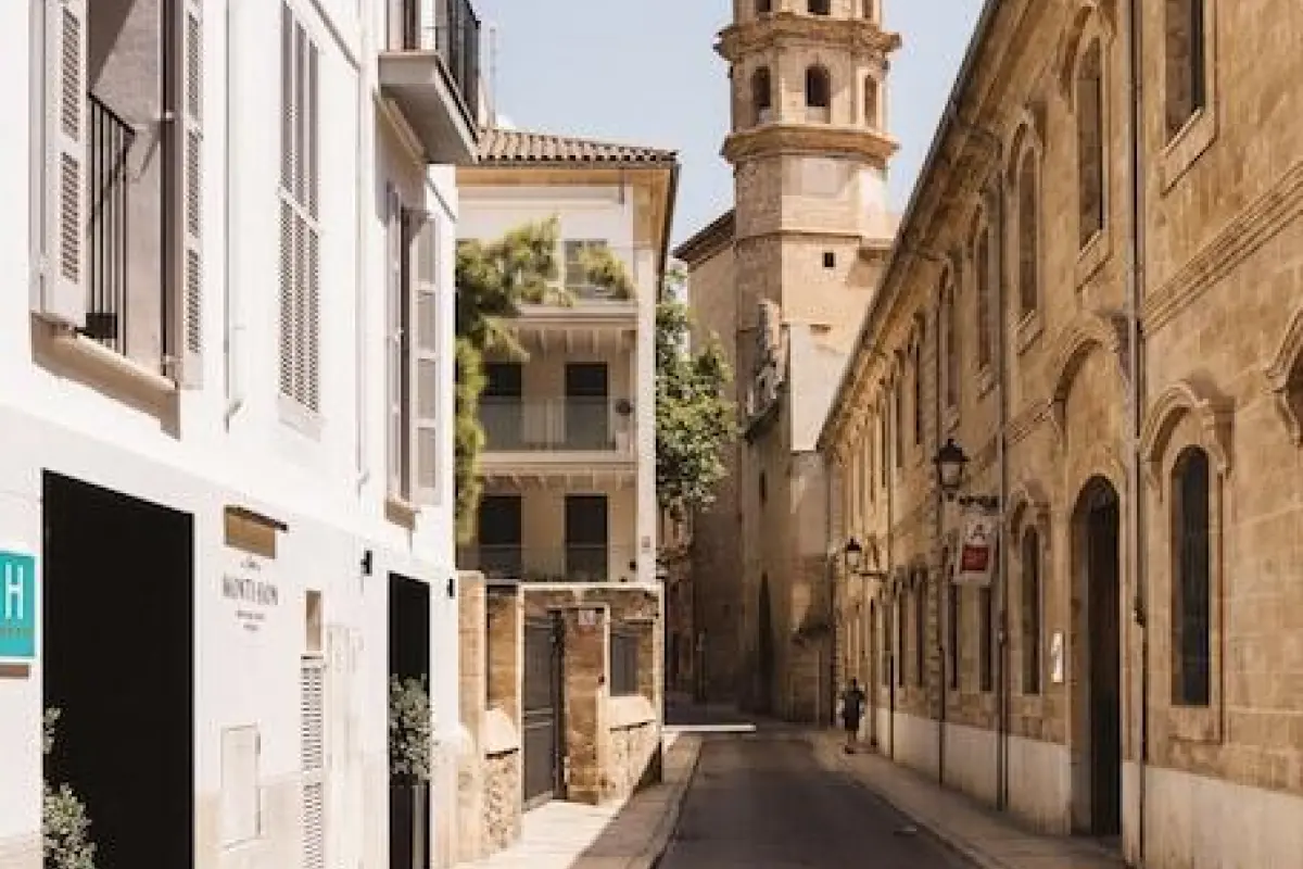 Boutique Hotel Petit Montisión – Affordable hotel in Palma de Mallorca