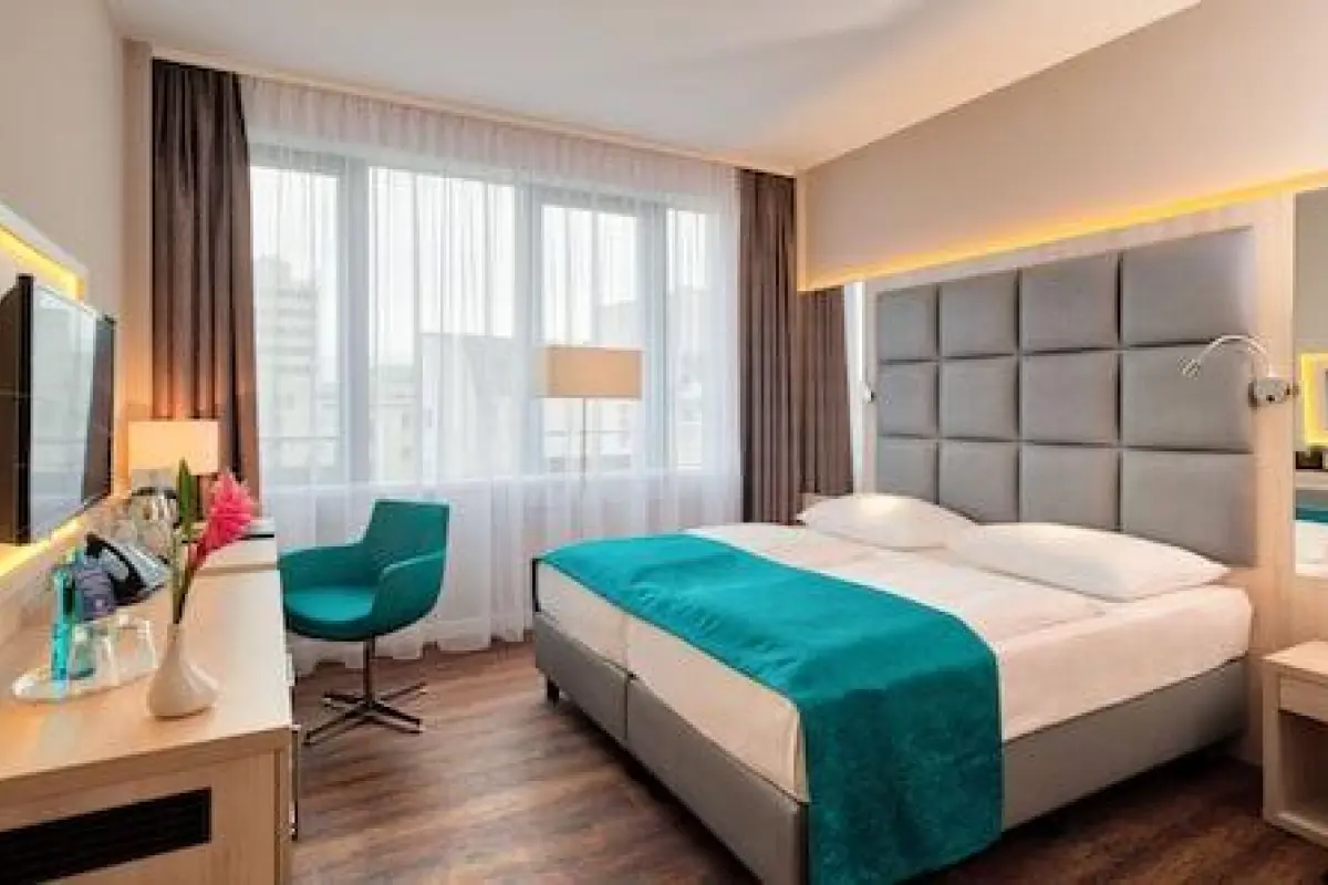 Hollywood Media Hotel – Affordable hotel in Berlin