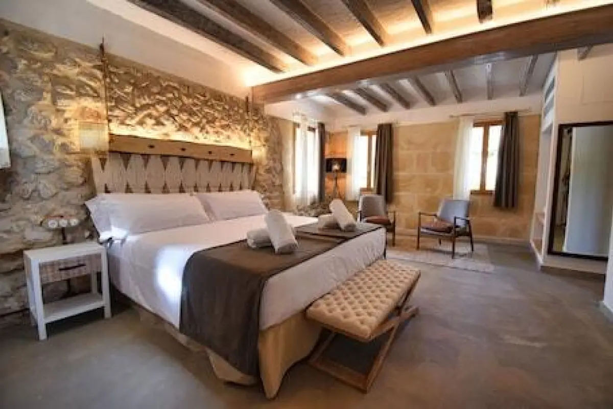 Calvario Plaza Hotel – Affordable hotel in Pollensa