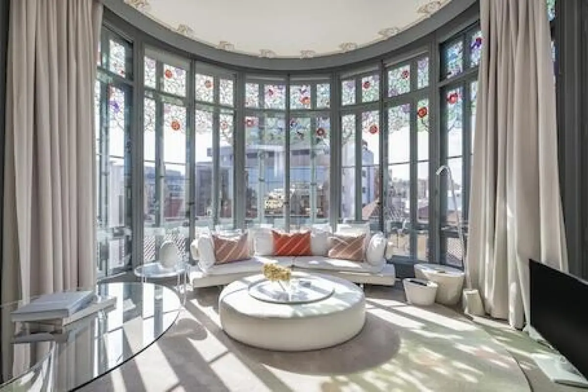 El Palauet Modernist Suites Barcelona – Affordable hotel in Barcelona