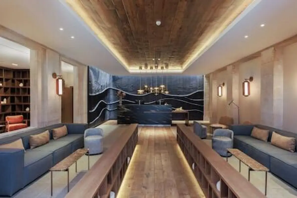 Hotel Medinaceli – Affordable hotel in Barcelona