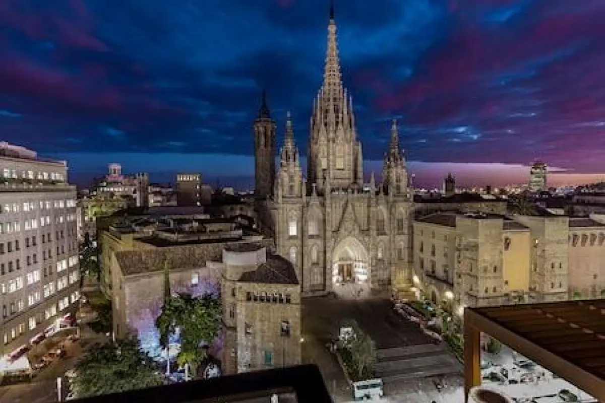 Lamaro Hotel Barcelona 5★ | Preferred Hotels & Resorts | Lifestyle Collection – Affordable hotel in Barcelona