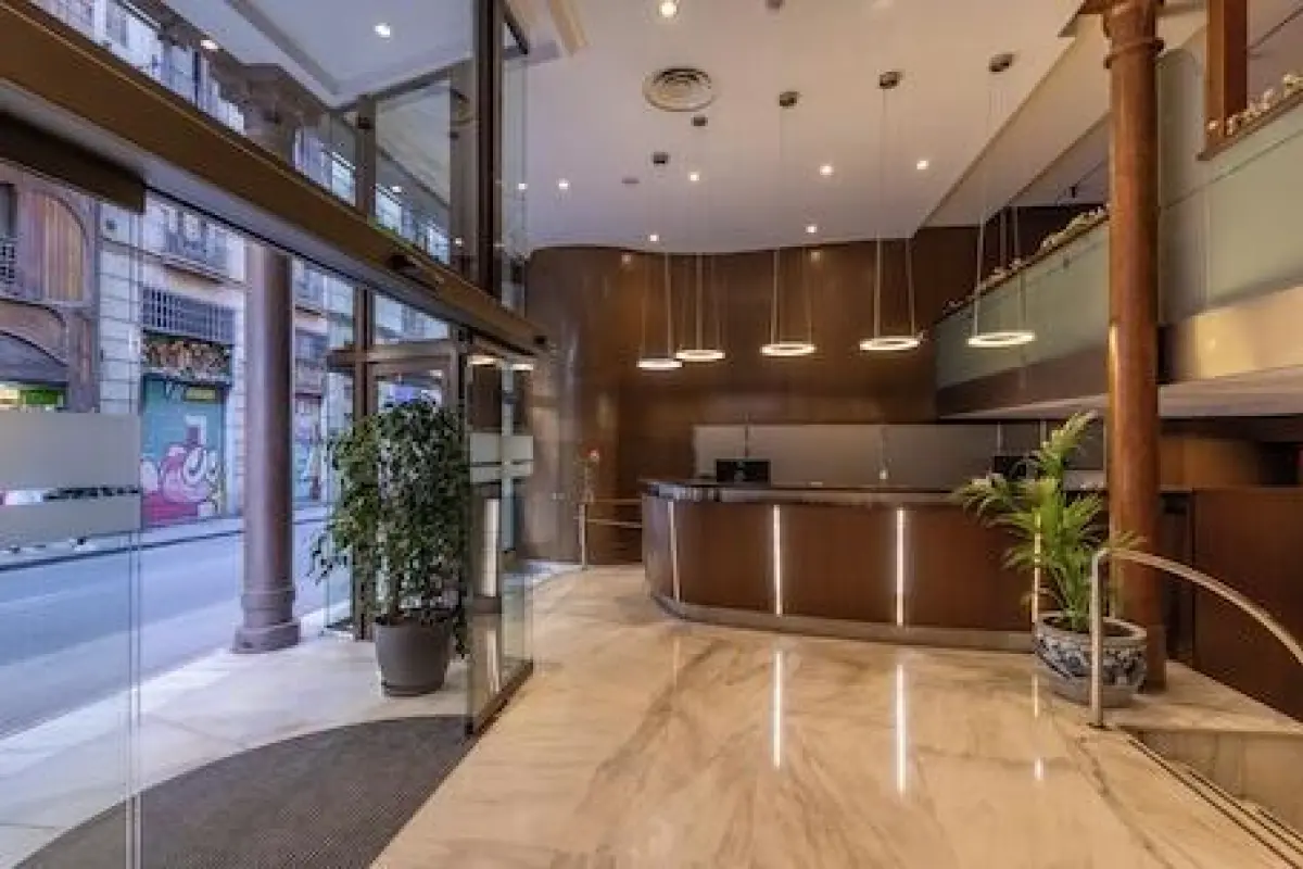 Gran Hotel Barcino – Affordable hotel in Barcelona