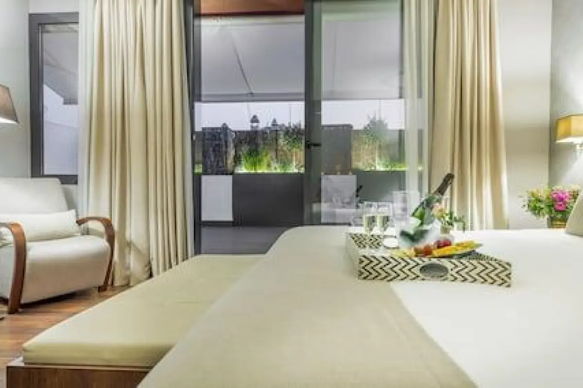 Aparthotel Mariano Cubi Barcelona – Affordable hotel in Barcelona