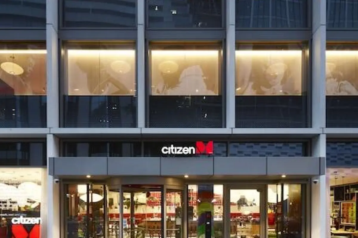 citizenM London Victoria Station – Affordable hotel in London