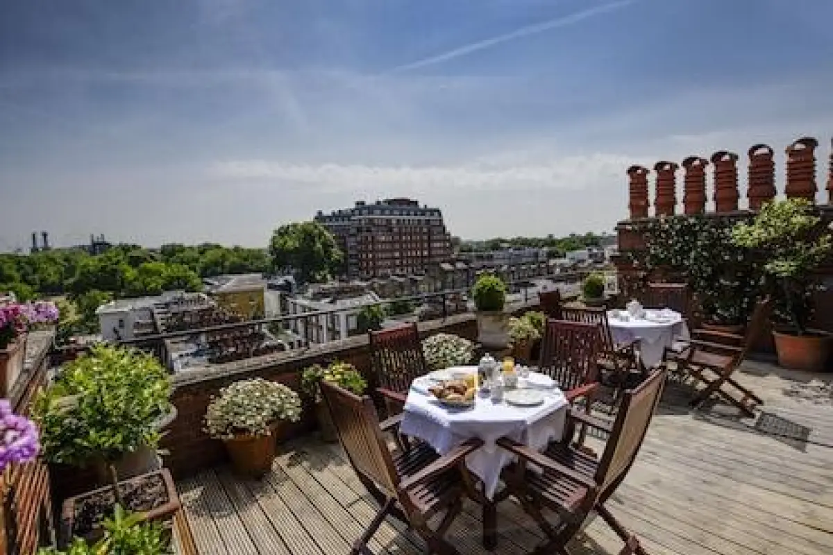 San Domenico House – Affordable hotel in London