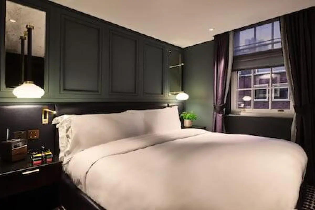 The Mayfair Townhouse – an Iconic Luxury Hotel – Affordable hotel in London