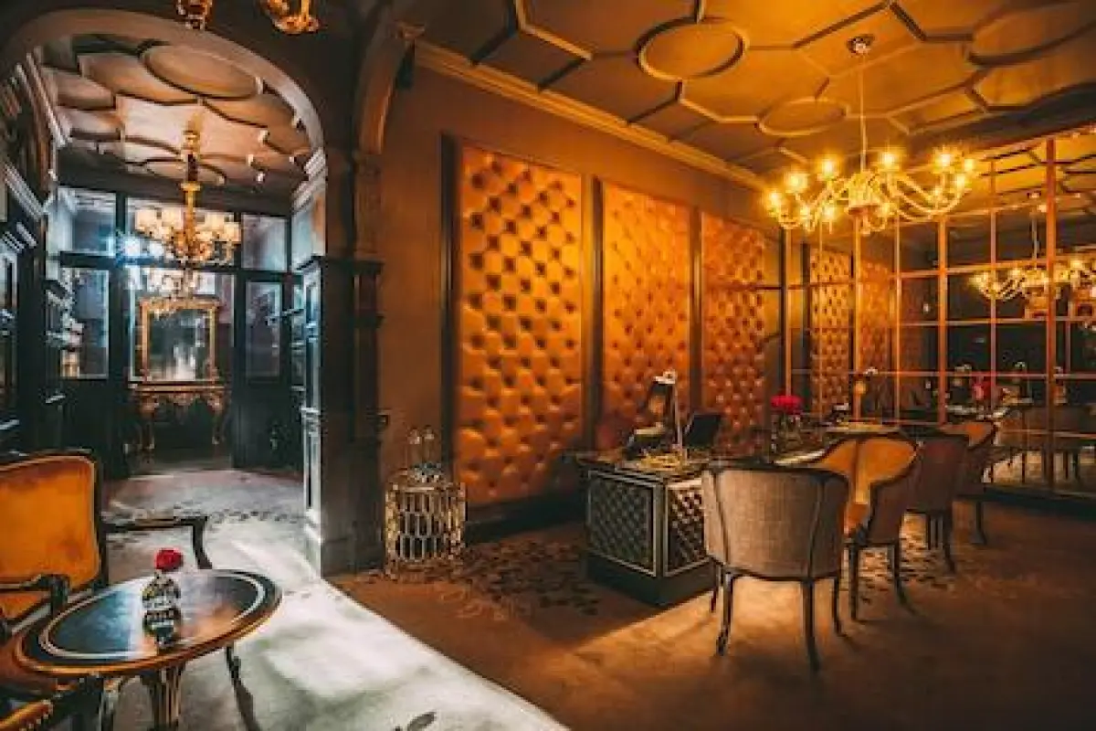 11 Cadogan Gardens and The Apartments by Iconic Luxury Hotels – Affordable hotel in London