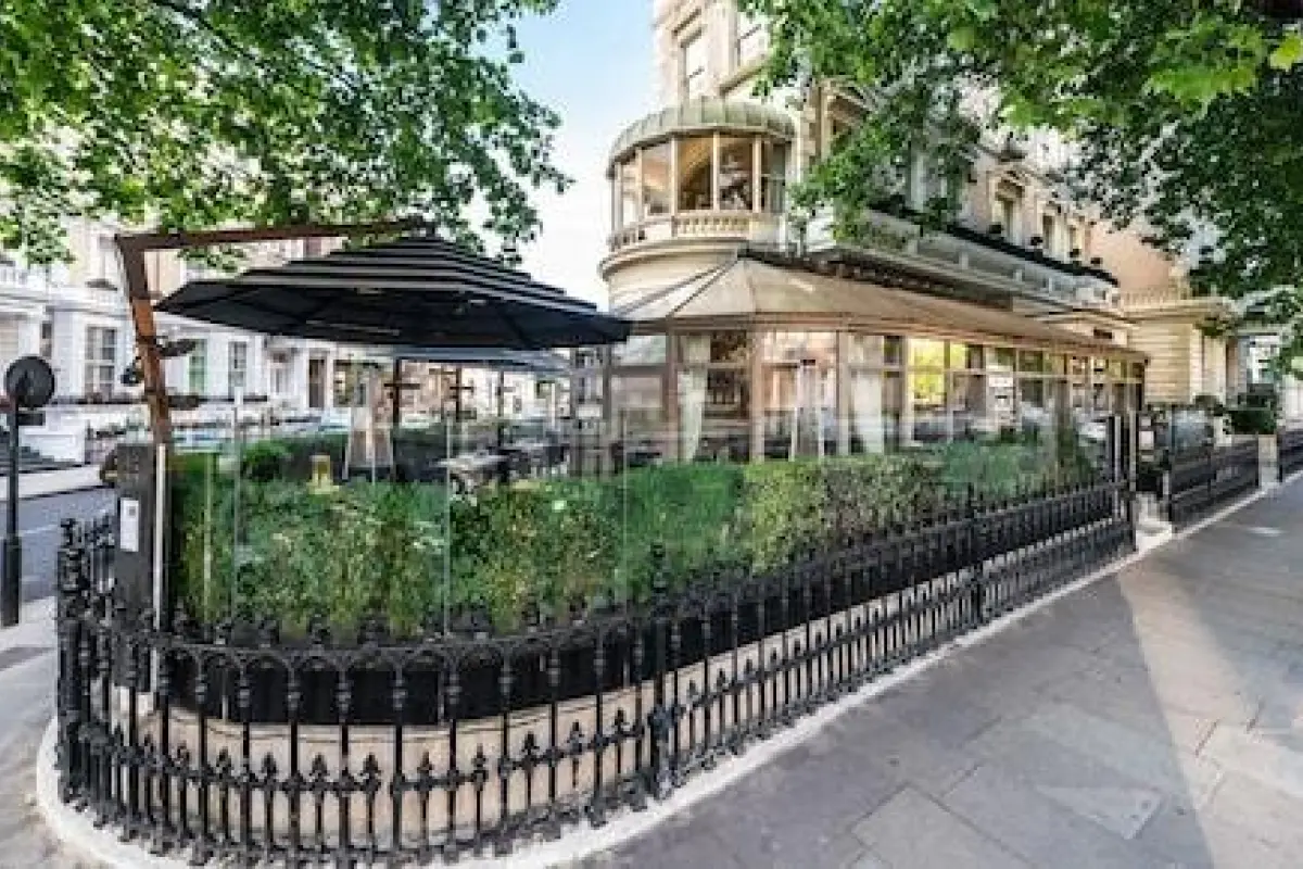 Hotel Xenia, Autograph Collection – Affordable hotel in London