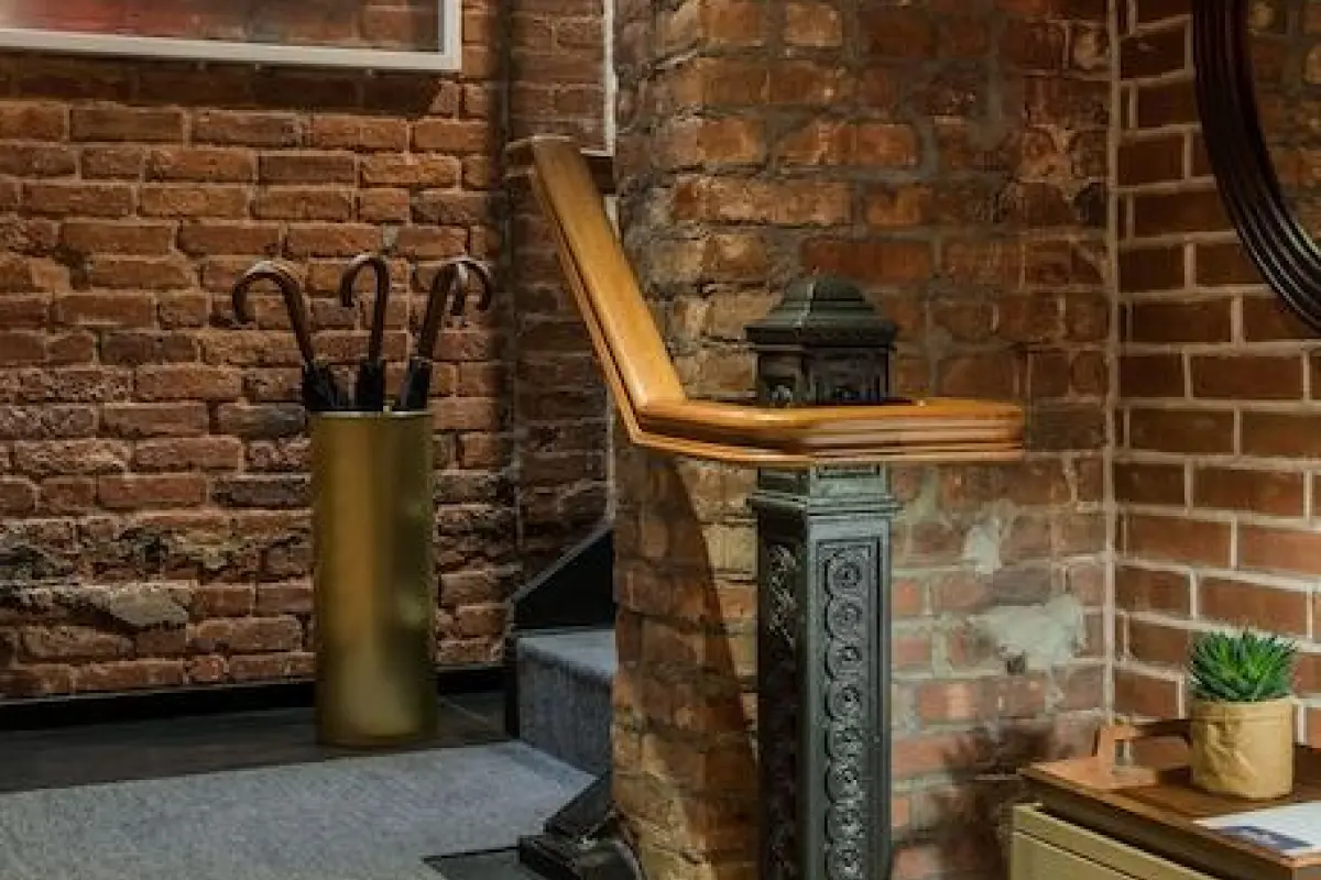 Merrion Row Hotel and Public House – Affordable hotel in New York