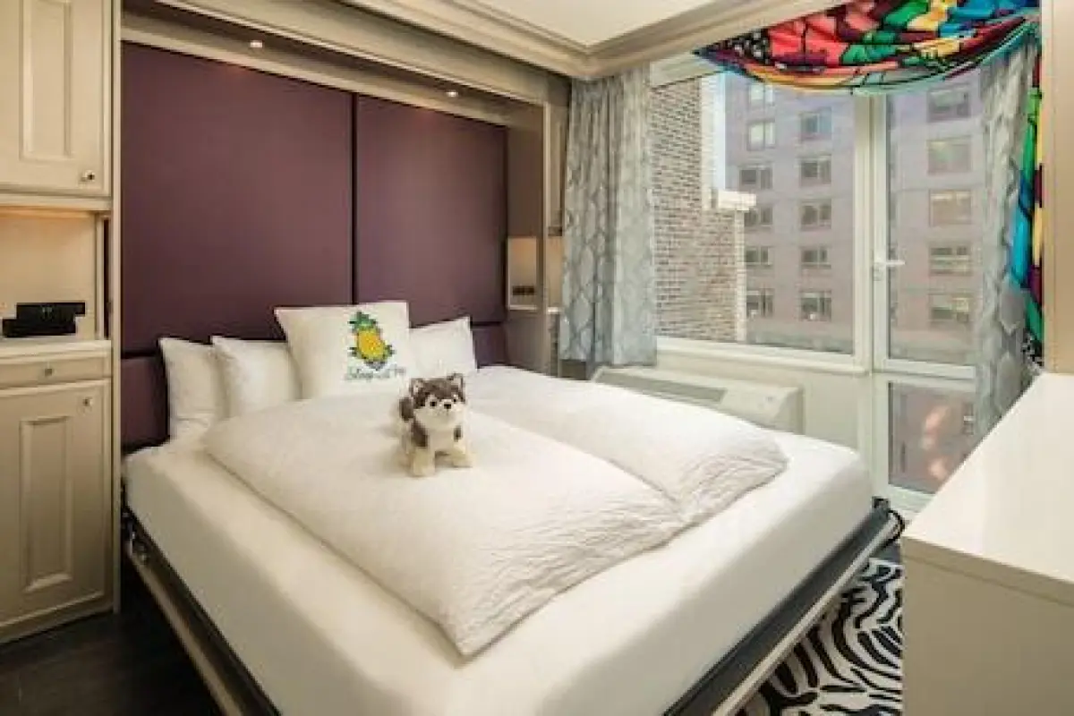 Staypineapple, An Artful Hotel, Midtown – Affordable hotel in New York