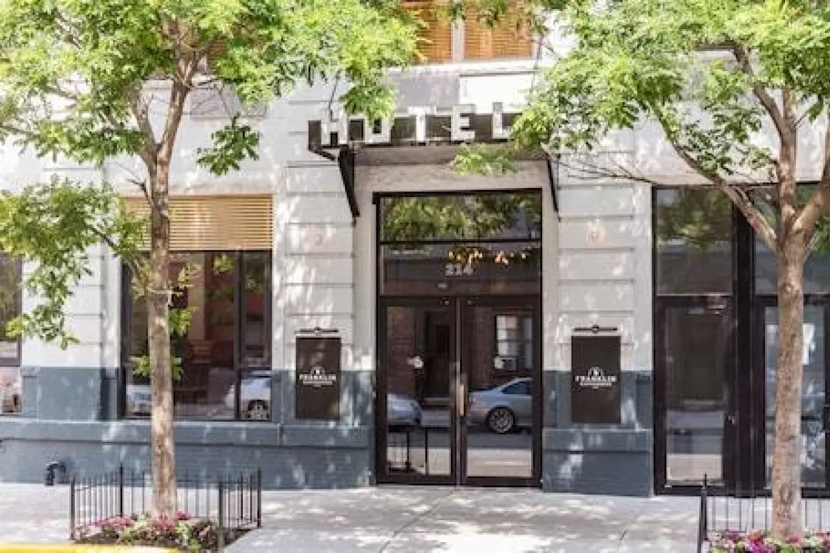 Franklin Guesthouse – Affordable hotel in Brooklyn