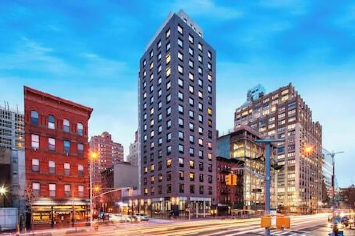 Four Points By Sheraton Manhattan Midtown West – Affordable hotel in New York