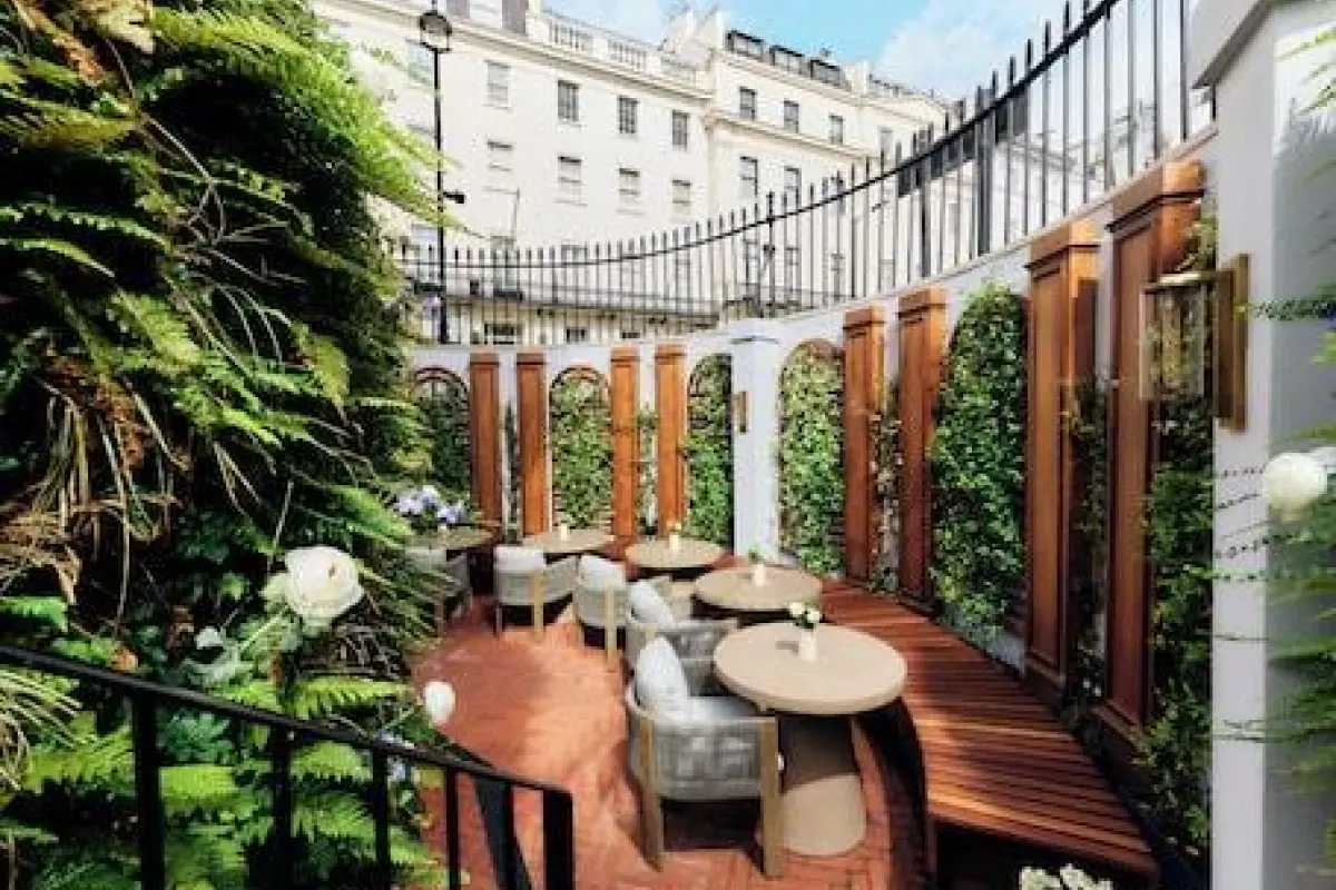 2 Chesham Hotel – Affordable hotel in London