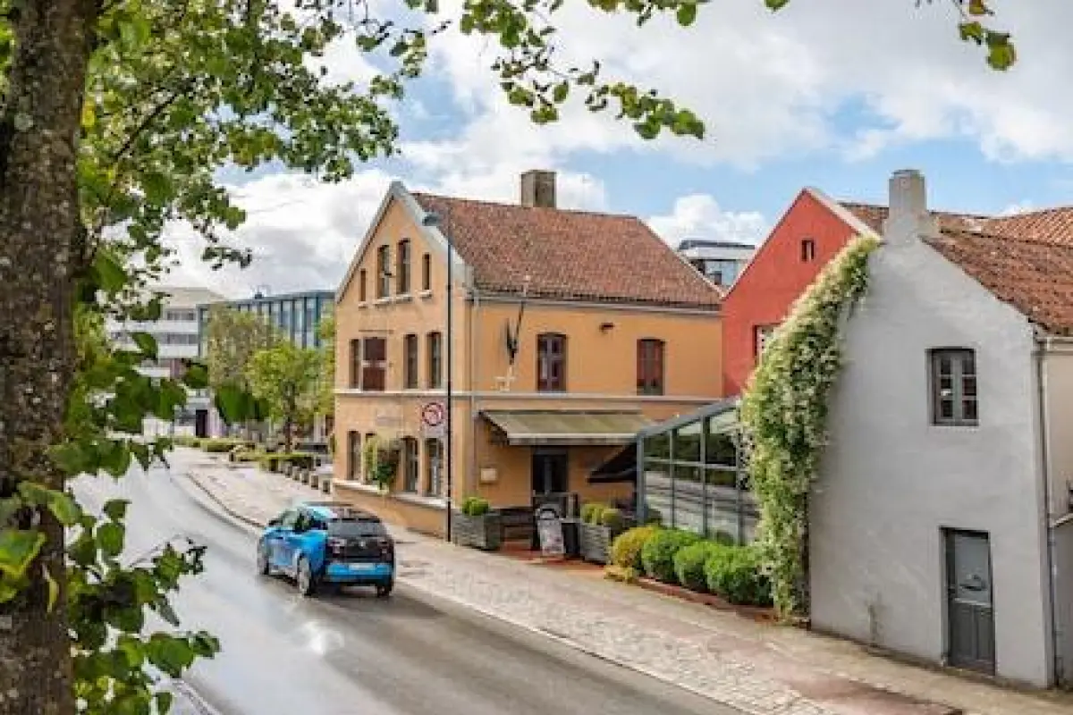 GamlaVærket Gjæstgiveri og Tracteringssted – Affordable hotel in Sandnes