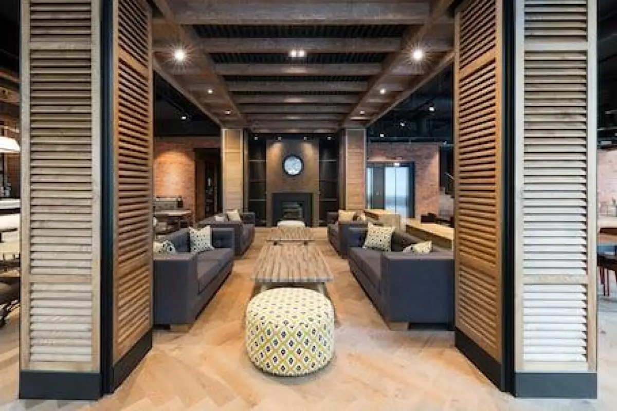The Corner Hotel – Affordable hotel in Barcelona