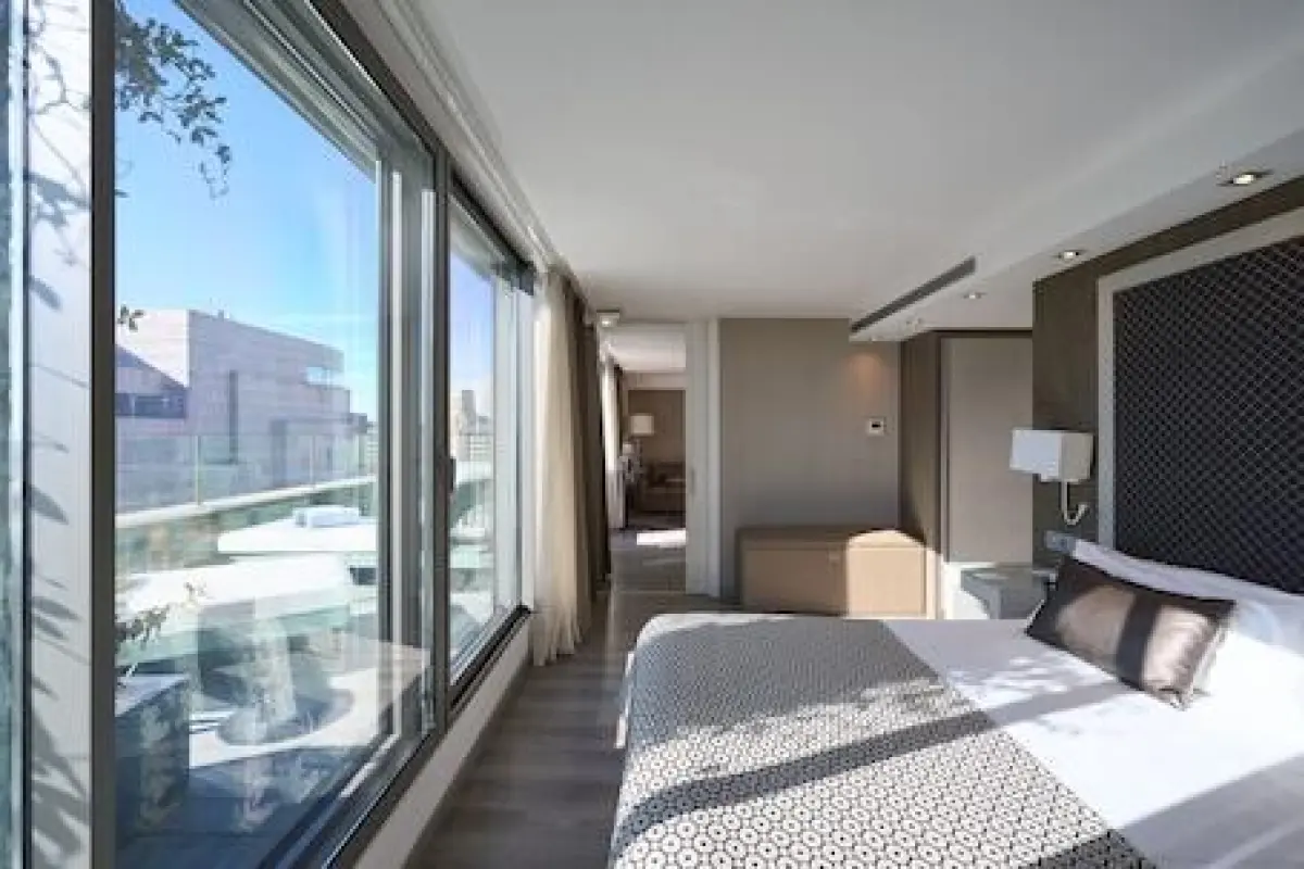 Catalonia Square – Affordable hotel in Barcelona