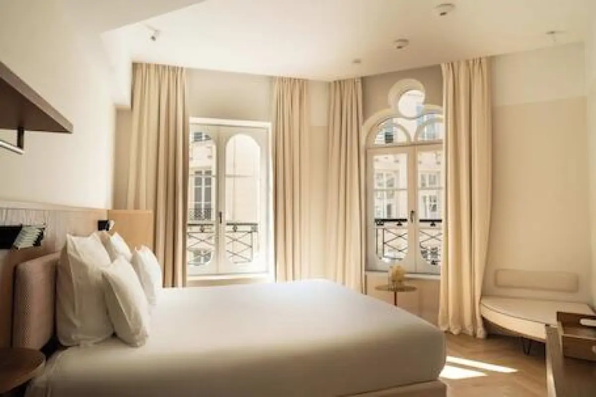 Hotel du Sentier – Affordable hotel in Paris