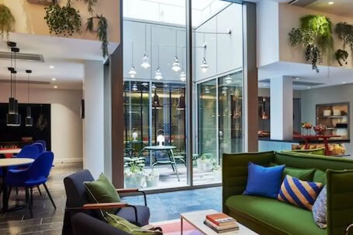 citizenM Paris Opera – Affordable hotel in Paris