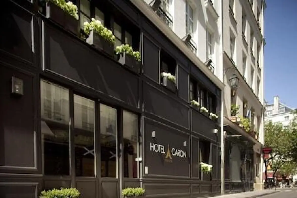Hôtel Caron le Marais – Affordable hotel in Paris
