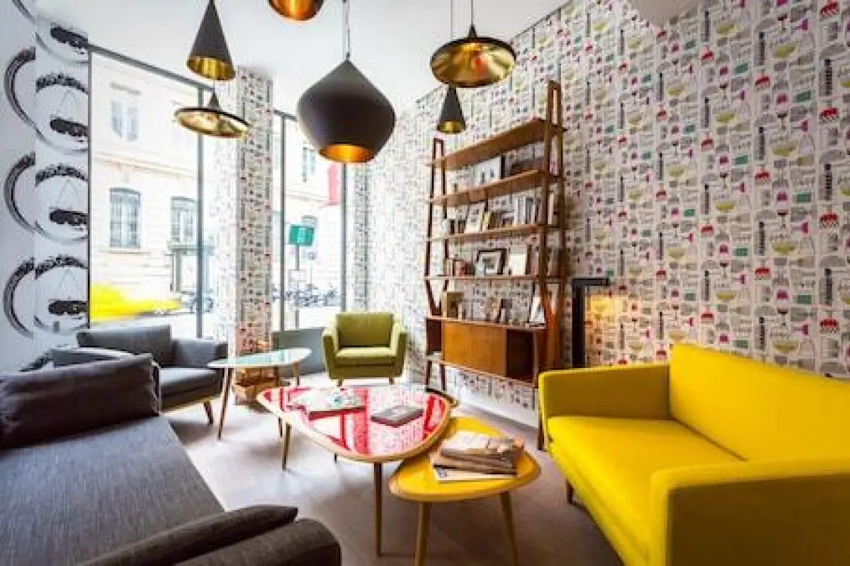 Hôtel Crayon Rouge – Affordable hotel in Paris