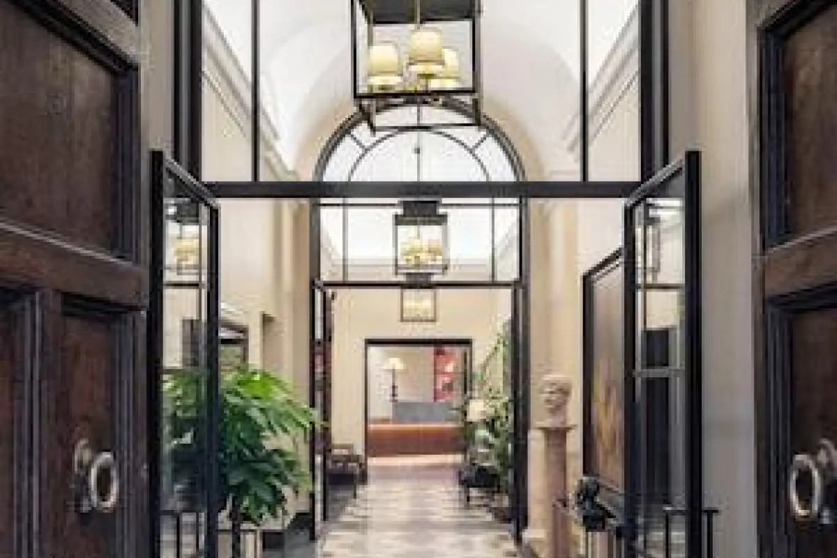Hotel Adriano Rooftop – Affordable hotel in Rome