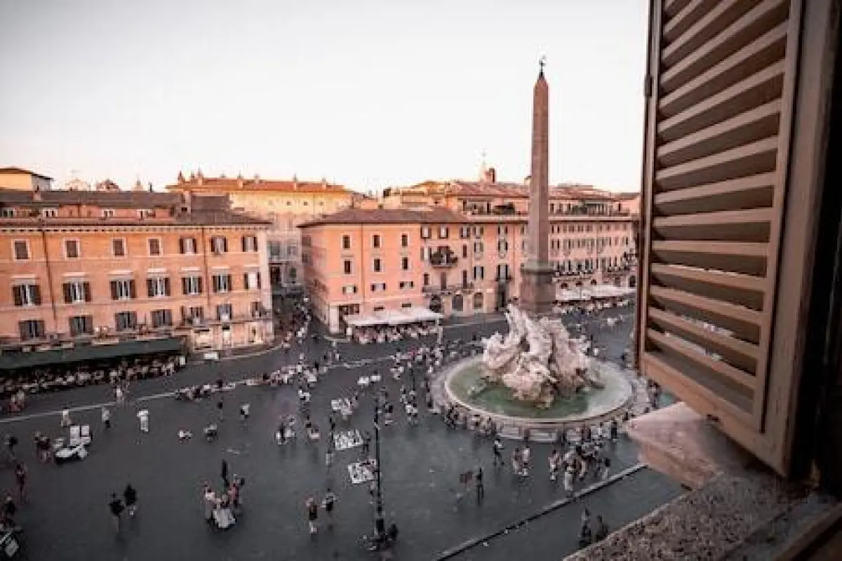 Eitch Borromini Palazzo Pamphilj – Affordable hotel in Rome