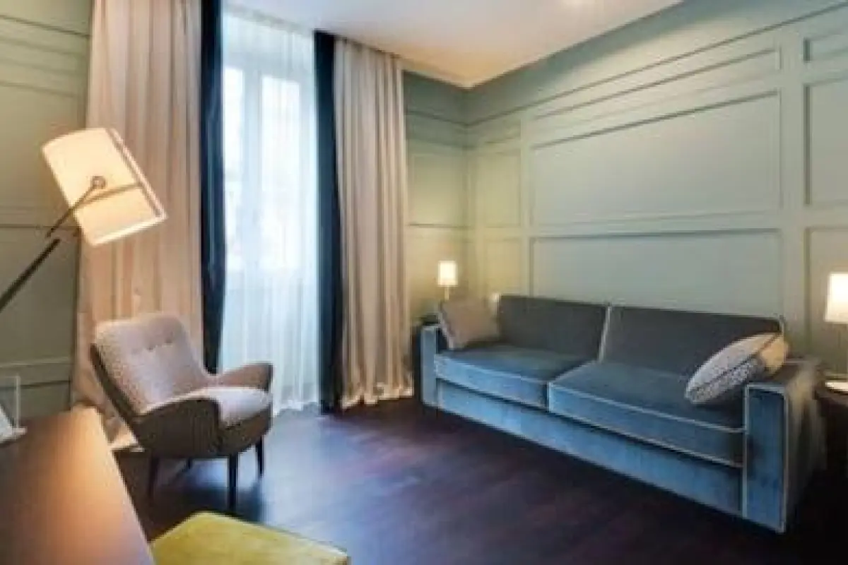 Stendhal Luxury Suites – Affordable hotel in Rome