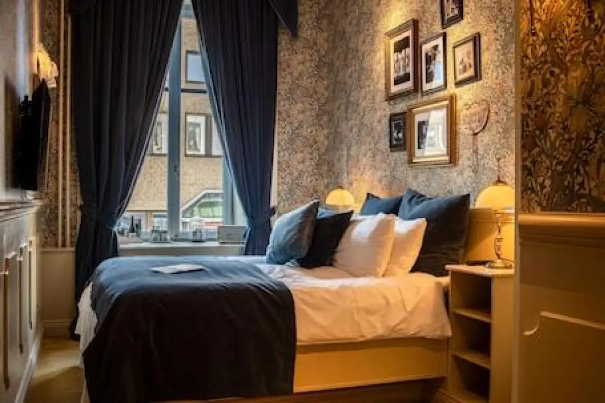 Hotel Pigalle – Affordable hotel in Gothenburg