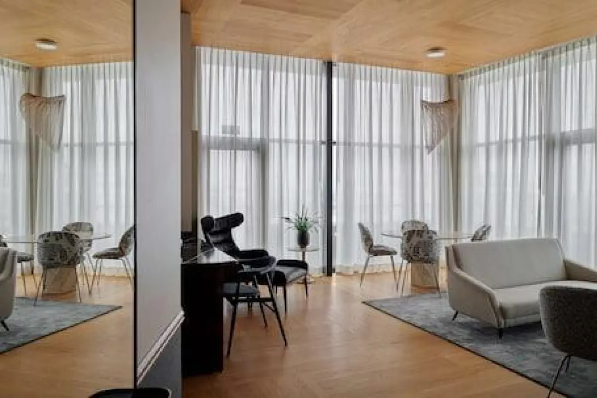 Iceland Parliament Hotel, Curio Collection By Hilton – Affordable hotel in Reykjavik