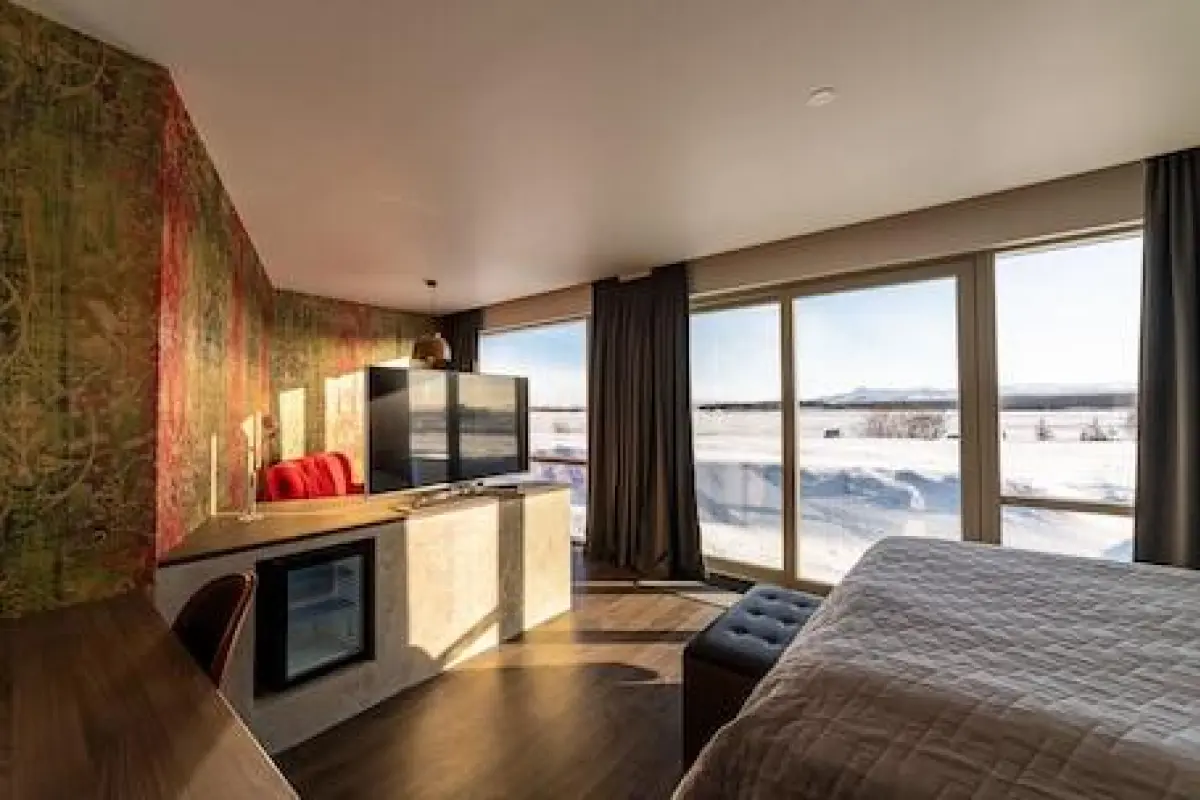 Hotel Kriunes - A city hotel by the lake – Affordable hotel in Kópavogur
