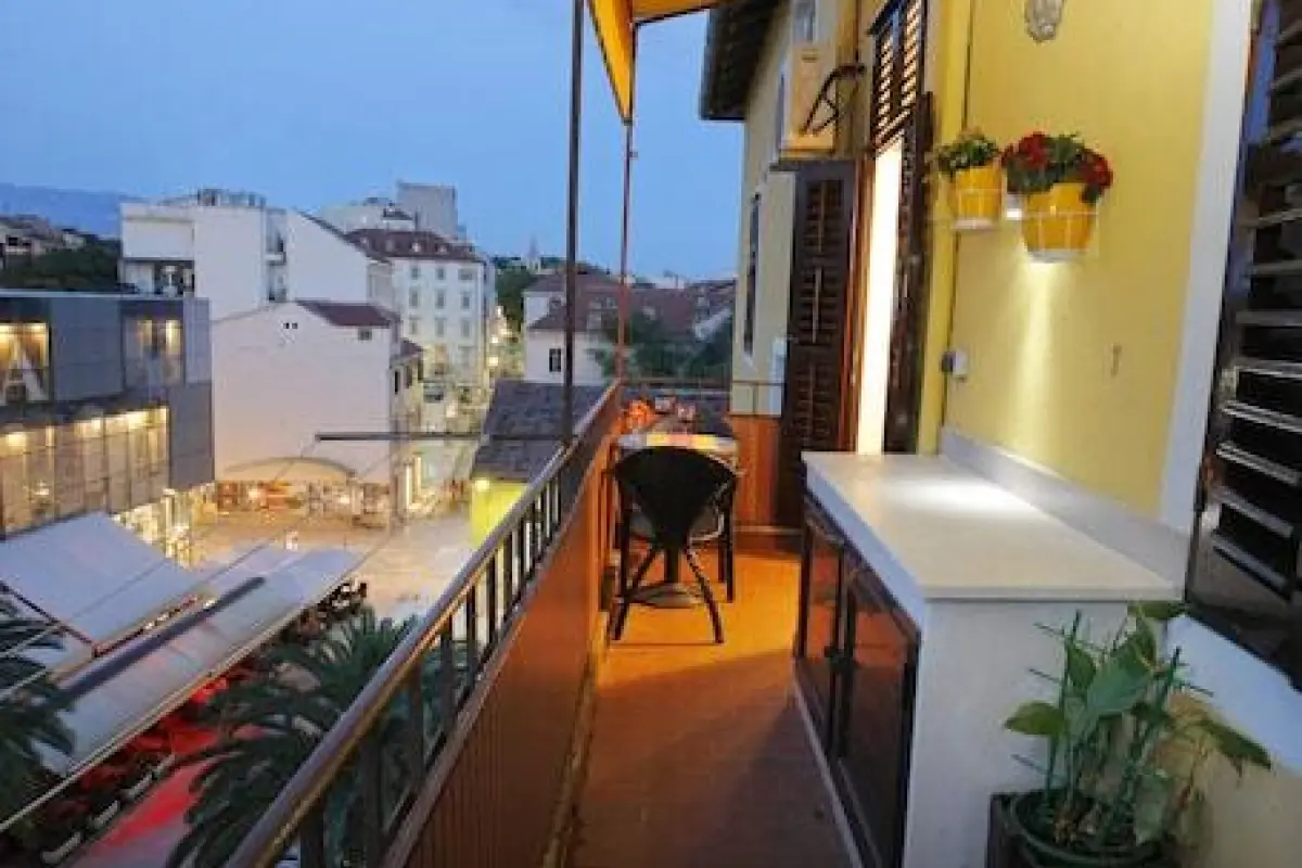 Apartments Marmont – Affordable hotel in Split