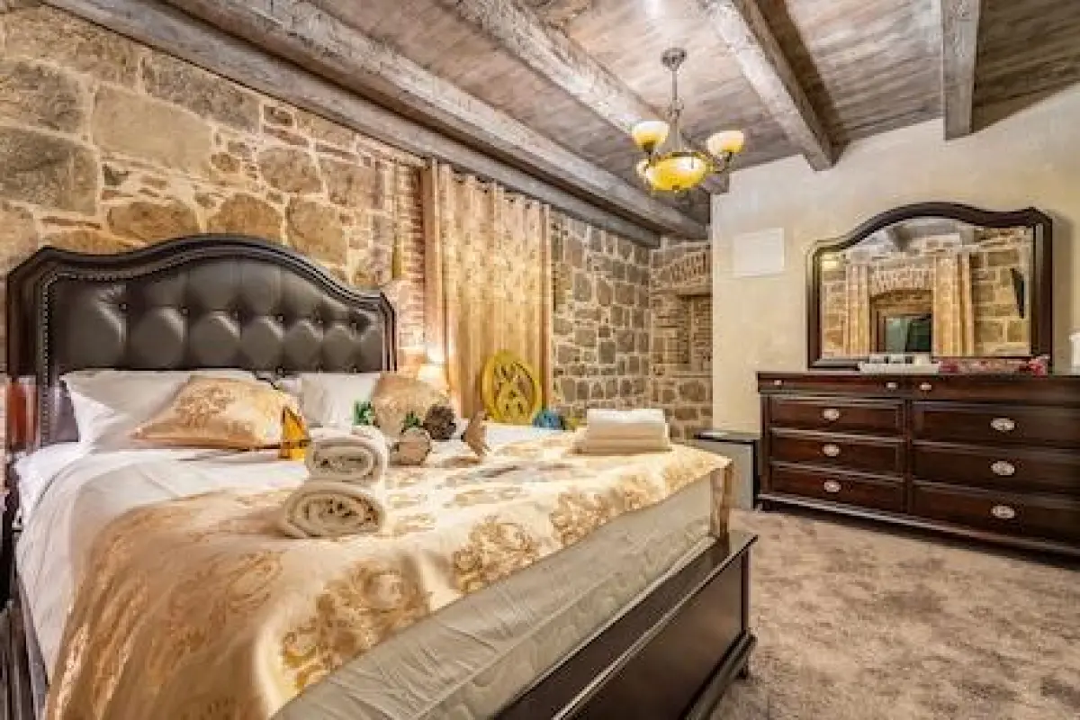 Heritage Palace Varos - MAG Quaint & Elegant Boutique Hotels – Affordable hotel in Split