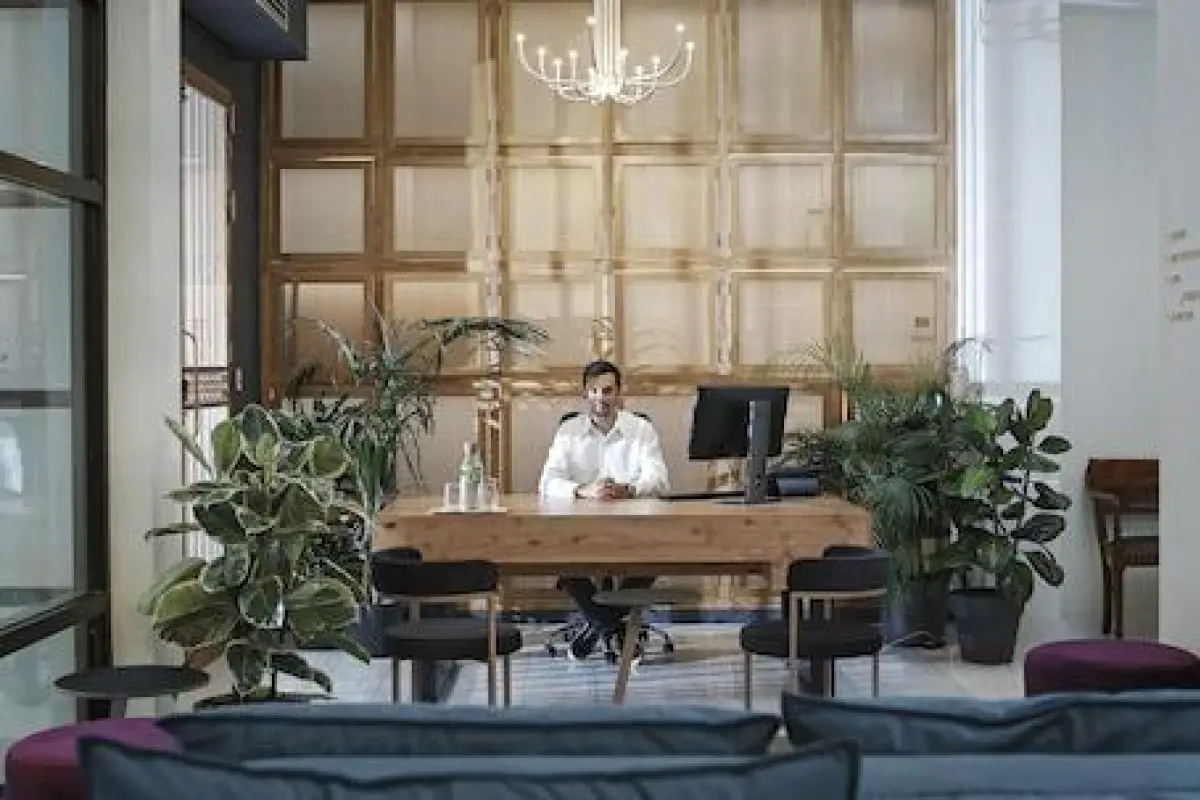 The Gem Society Hotel – Affordable hotel in Athens