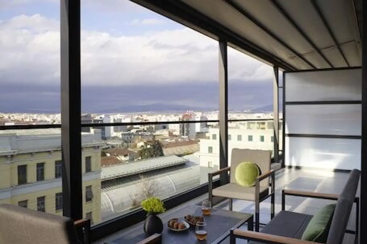 The Port Square Hotel – Affordable hotel in Piraeus