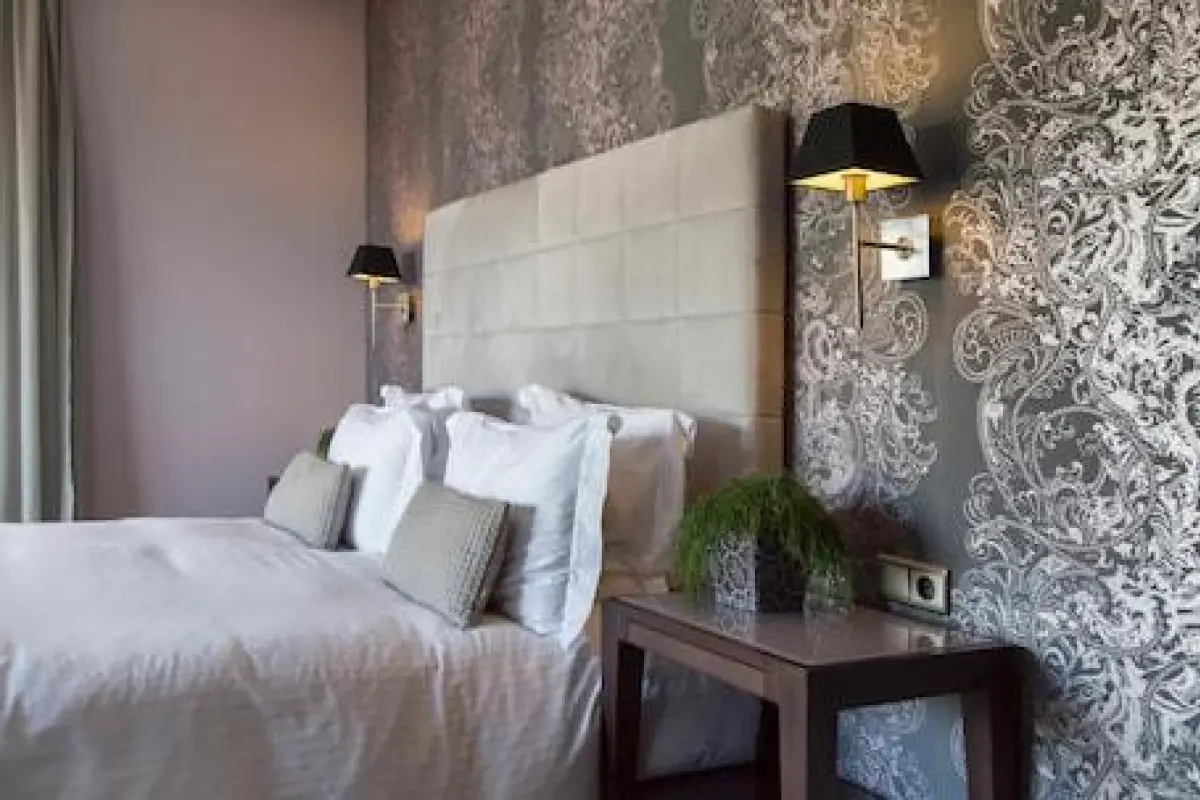 The Y Hotel – Affordable hotel in Kifisia