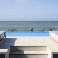 Dusit Suites Athens – Affordable hotel in Glyfada