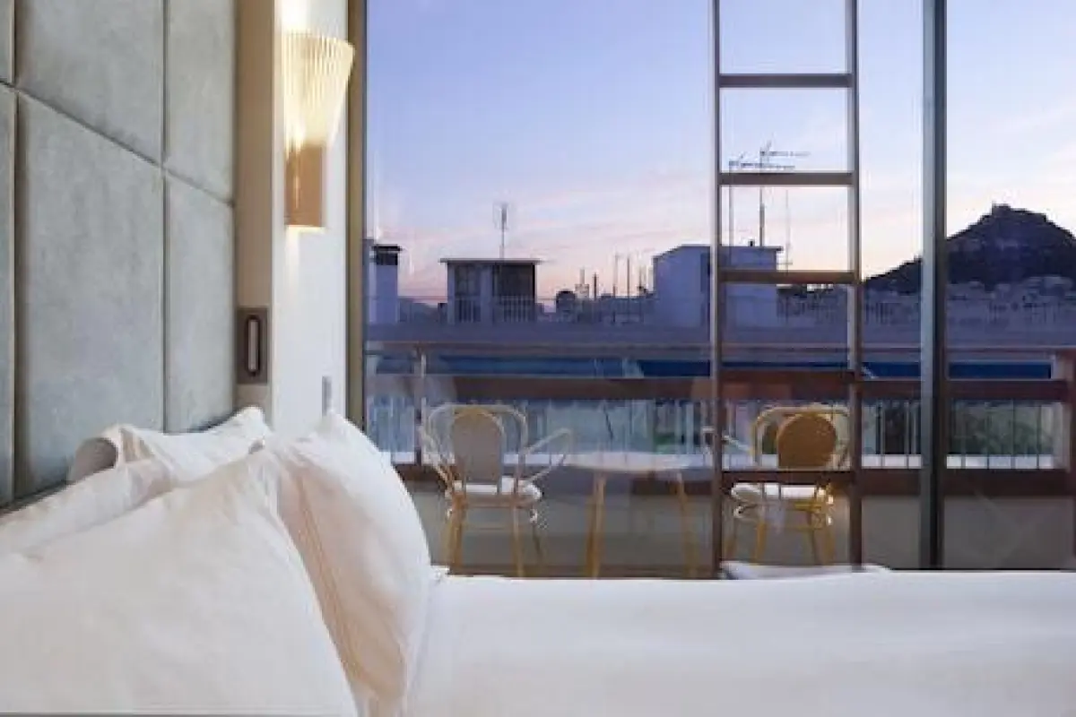 New Hotel – Affordable hotel in Athens