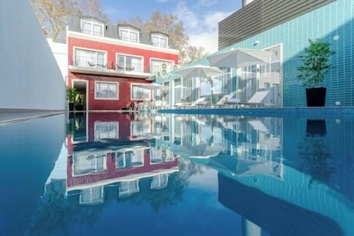 2M BOUTIQUE HOTEL – Affordable hotel in Montijo