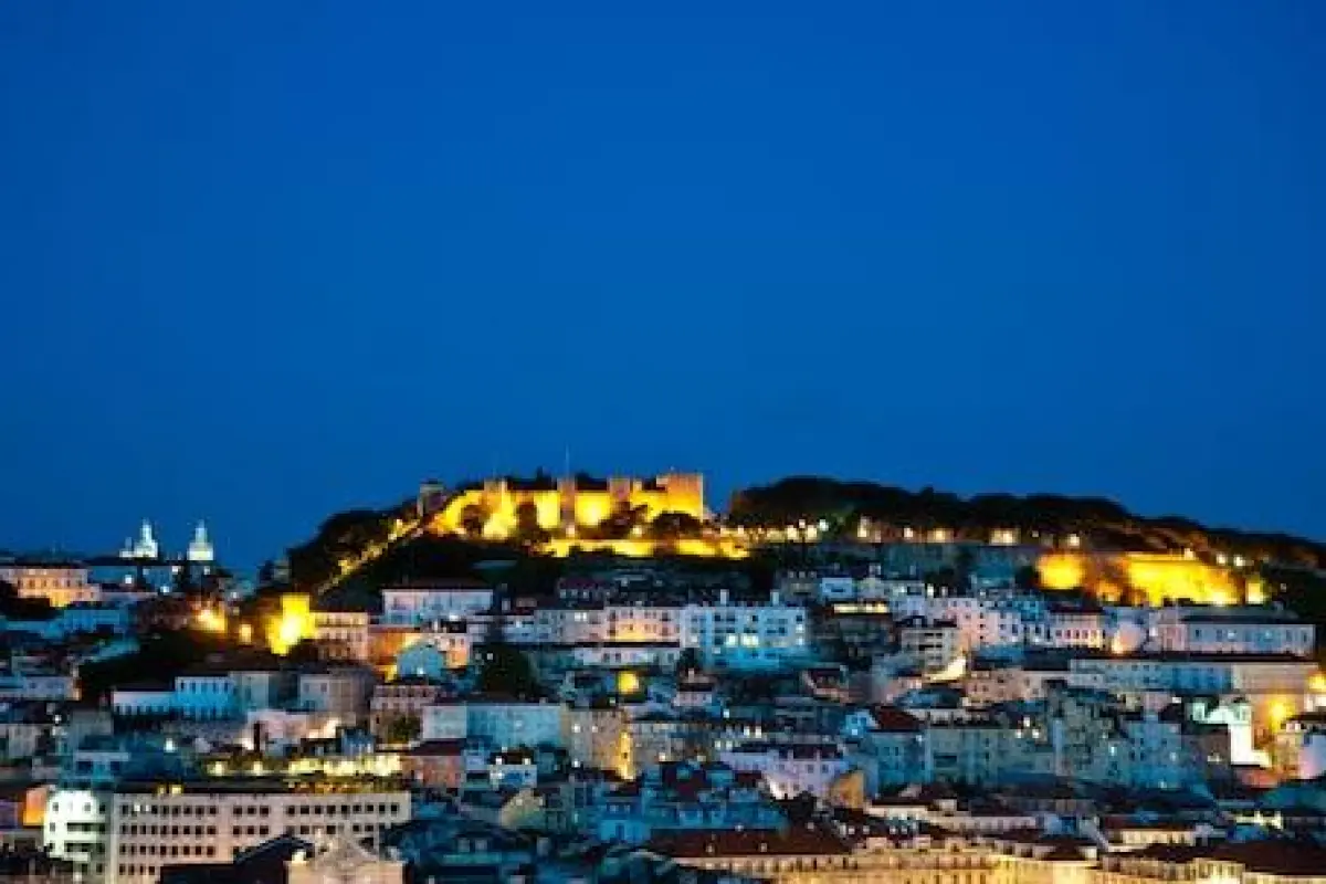 Lisboa Carmo Hotel – Affordable hotel in Lisbon