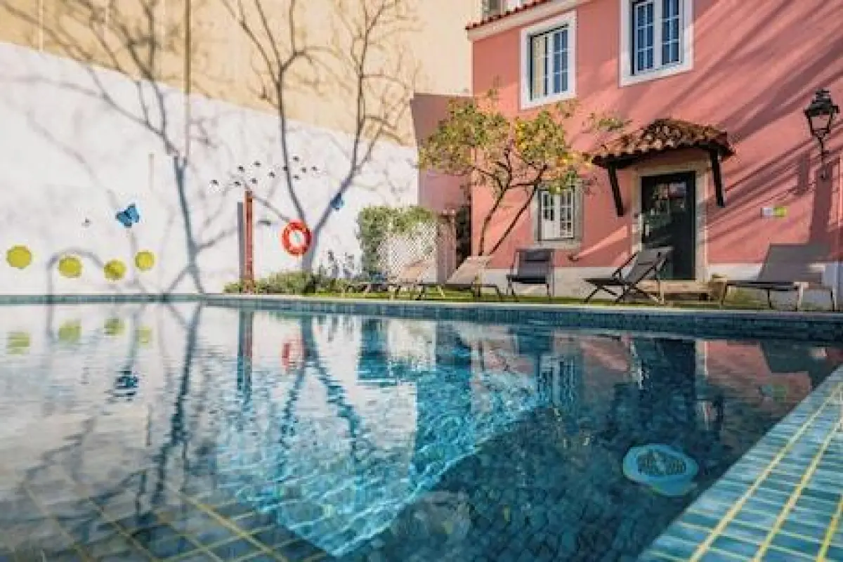 Jardim da Lapa by Shiadu – Affordable hotel in Lisbon