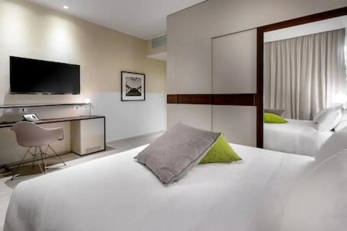 Hotel Canada – Affordable hotel in Milan