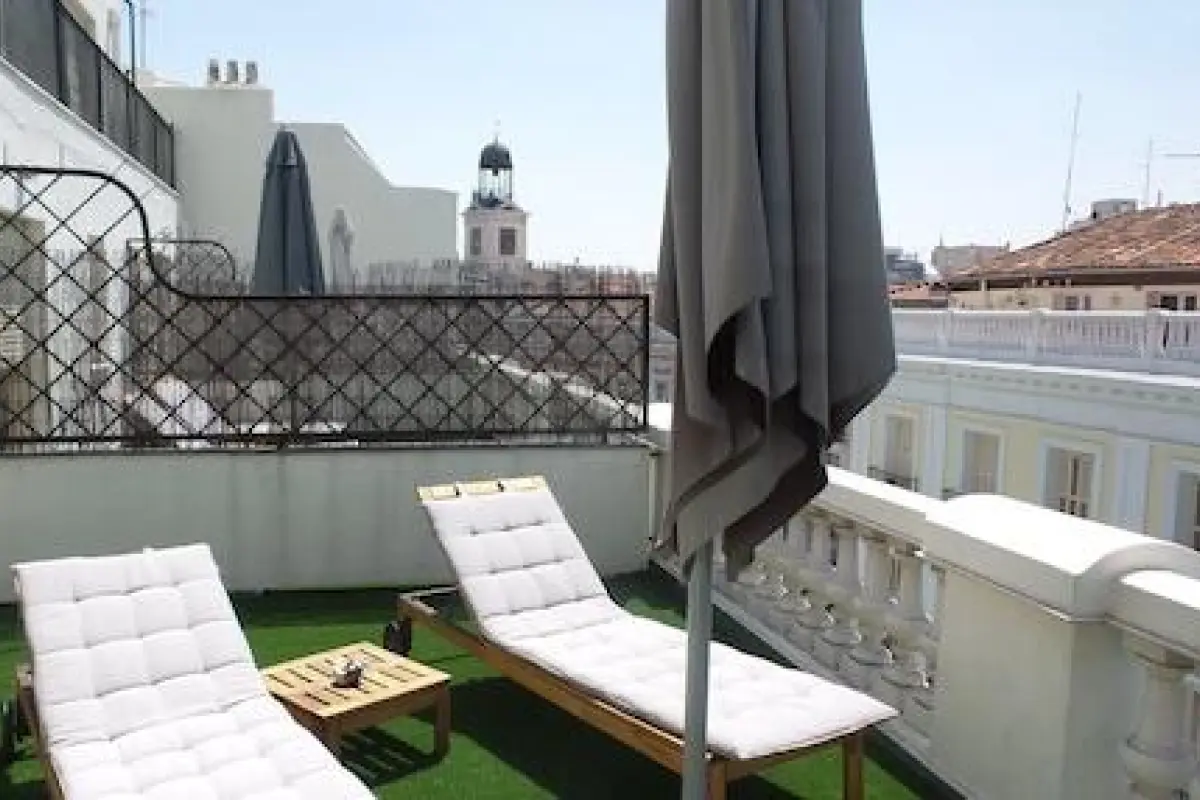 Hotel Moderno Puerta del Sol – Affordable hotel in Madrid
