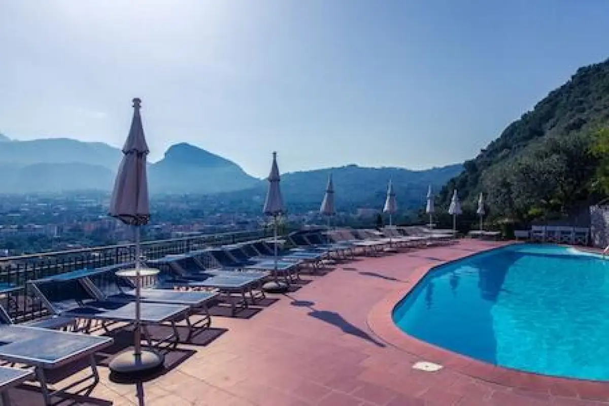 Cristina Hotel – Affordable hotel in Sant'Agnello