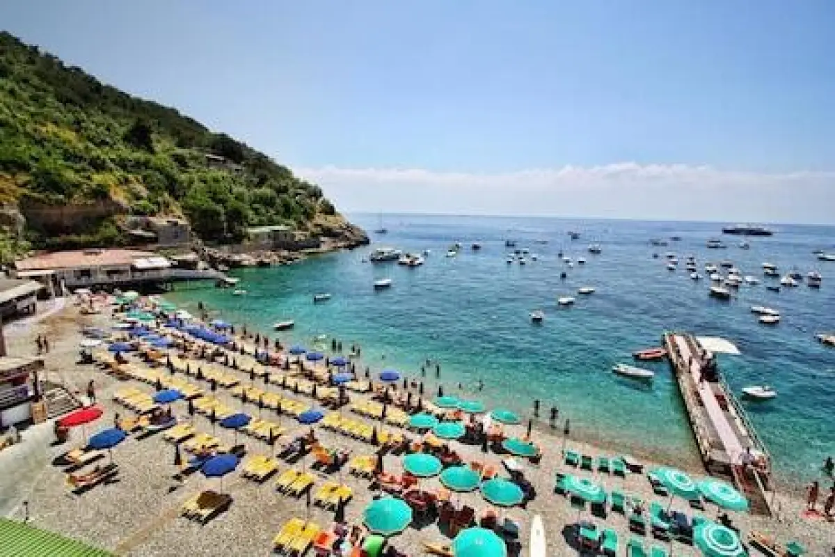 Hotel La Certosa – Affordable hotel in Massa Lubrense