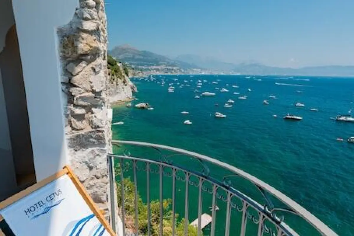 Hotel Cetus – Affordable hotel in Cetara