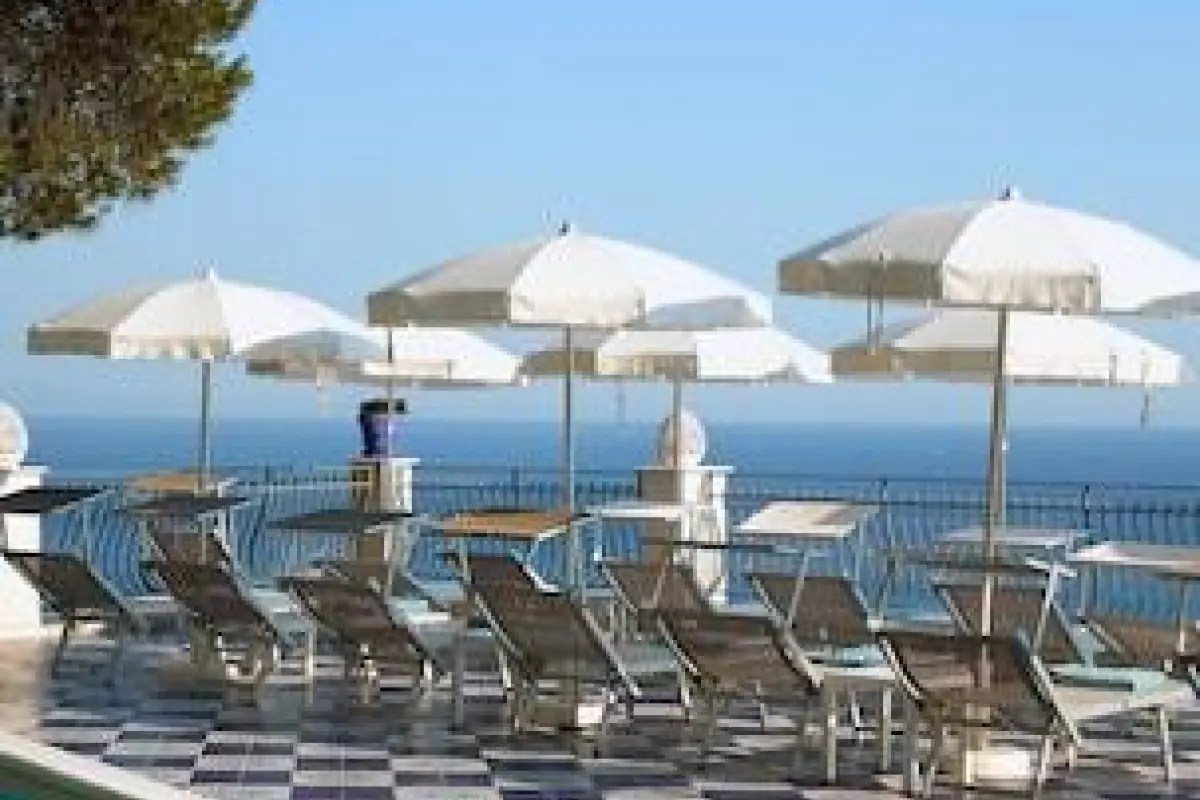 Hotel Villa Pandora – Affordable hotel in Maiori